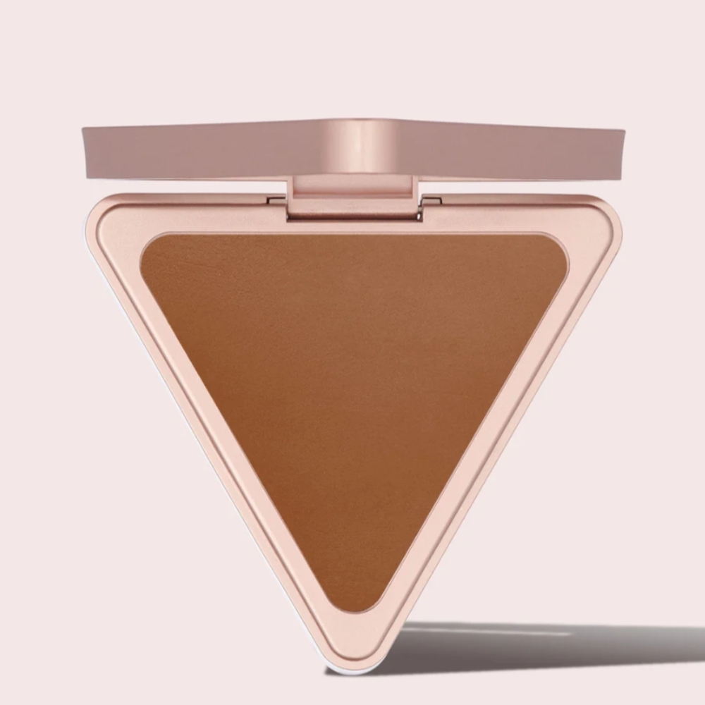 LYS Beauty No Limits Matte Powder Bronzer shade Courage NWT